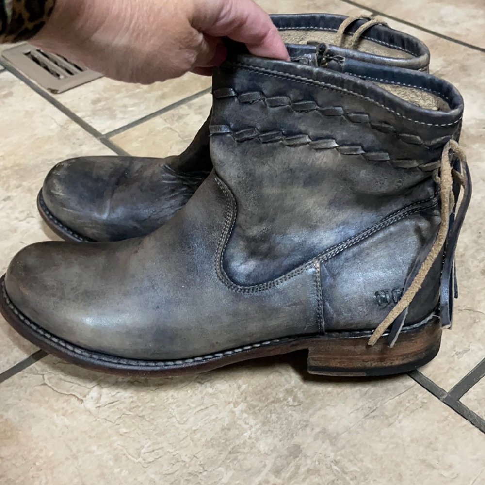 BedStu tassel boots